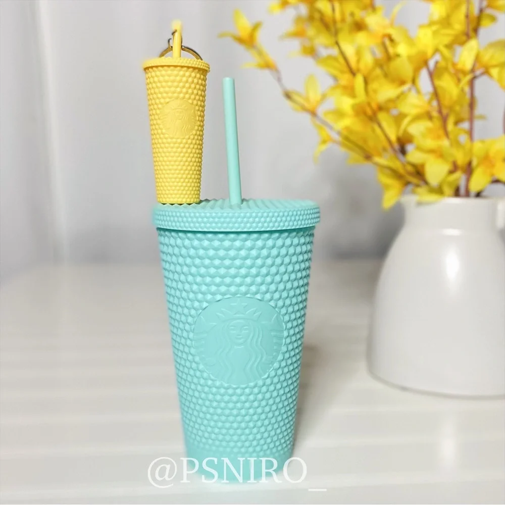 Starbucks Cup and Keychain